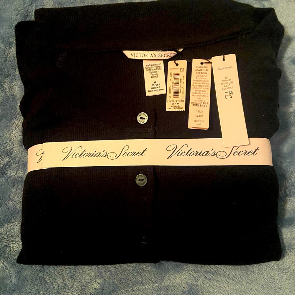 Victoria’s Secret pajama set